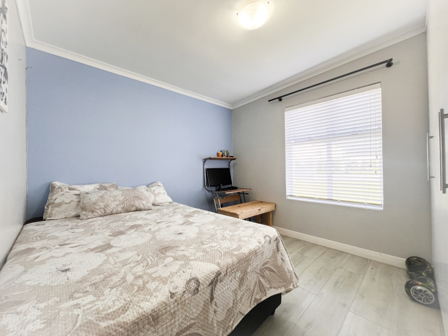 3 Bedroom Property for Sale in Laguna Hills Western Cape